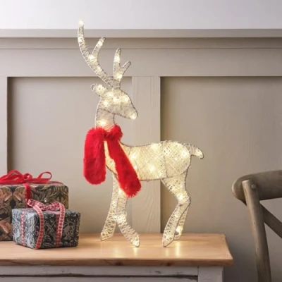 Afbeelding van Lights4fun Indoor Kerst Rendier Figuur Licht Up Decoratie 50 Warm Wit LEDs Batterij Werkt met Timer 50cm
