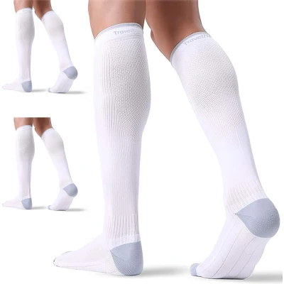 Afbeelding van Travelhawk Compressiekousen Wit 3 Stuks Hardloopsokken Premium Compressiesokken Running Socks Vochtafdrijvend Skisokken Voorkom Blessures &amp; Spierpijn L/XL
