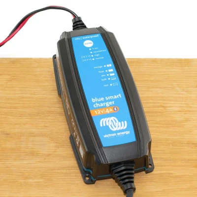 Afbeelding van Blue Smart IP65 Acculader 12/4 DC stekker