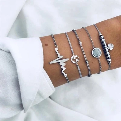 Afbeelding van Jomide Set armbanden 5 delig Heart Zilverkleurig