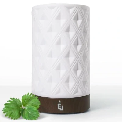 Afbeelding van Earnest Living Essentiële Olie Diffuser voor Thuis Witte Keramische Aromatherapie 100ml Timers Nachtverlichting Auto Off Functie Oliën Diffusers Elektrische