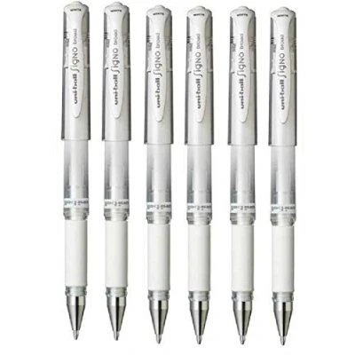 Afbeelding van Uni Ball White Signo Pen Brede Metallic Gel Inkt Rollerball Metalen 1mm Tip Nib 0,65 mm Lijnbreedte Met Rubberen Grip UM 153 (Pack Van 6)
