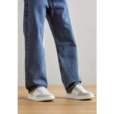 Afbeelding van bugatti Franc Skateschoenen, Heren, Maat: 41, Light grey/white Kunststof
