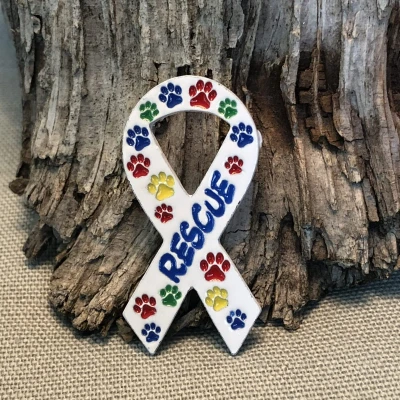 Afbeelding van GoedeDoelen.Shop Broche Pin Rescue Sier Statement Sieraad Resue Paws Cadeau Wellness House