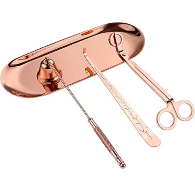 Afbeelding van Kaars Accessoire Set, 4 Stks Kaarsverzorging Gereedschap Met Wick Trimmer, Dipper, Snuffer en Opberglade Plaat Voor Kaarsliefhebbers (Rose Gold)