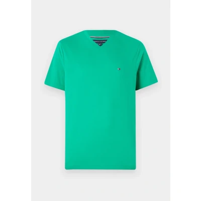 Afbeelding van Tommy Hilfiger Heren Essential V hals TEE MW0MW39249 S/S T shirt, Groen (Olympisch Groen), XS, XS