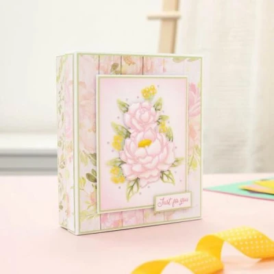 Afbeelding van Gemini Elements Large Floral Outline snijmal Peonies