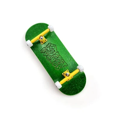 Afbeelding van SPITBOARDS 34 mm toets Complete Wood Pro Set up (voorgemonteerd, 5 laags), Trucks, CNC lagerwielen, Foam Grip Tape, (Deck: Groen, Trucks: Geel, Wielen: Wit)