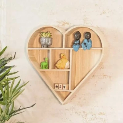 Afbeelding van HomeZone Houten Shabby Chic Drijvende Decoratieve Hart Planken Wandplanken Modern en Uniek/Rustiek Natuurlijk