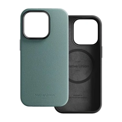 Afbeelding van Native Union Actief Hoesje MagSafe Compatibel met Ingebouwde Magneten Robuust Ontwerp Gerecyclede Materialen Ultra Duurzame Valbescherming tot 10ft / 3m voor iPhone 15 Pro (Leigroen)
