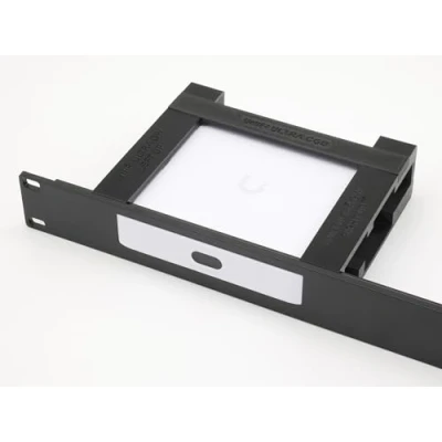 Afbeelding van thingsINrack voor UXG MAX/UCG Ultra/UCG MAX Cloud Gateway Spuitgegoten voorzijde en 3D geprinte achterarmen 19&quot; 1U rackmontage