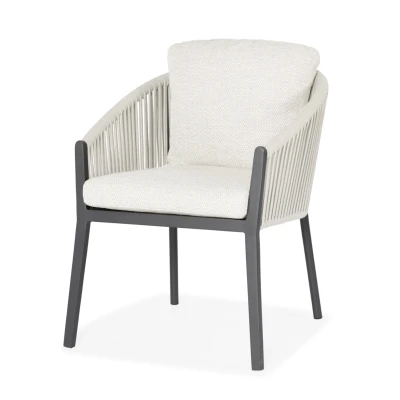 Afbeelding van Avero dining tuinstoel fishbone weaving camel sand natural mixed weave / matt royal grey