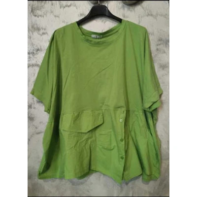Afbeelding van Katoenen boho dames brede top in GROEN kleur met korte mouwen maat 46/48