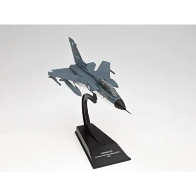 Afbeelding van 1/100 militaire jachtvliegtuigen compatibel met TORNADO IDS MFG1 1990 van de Duitse marine CP39
