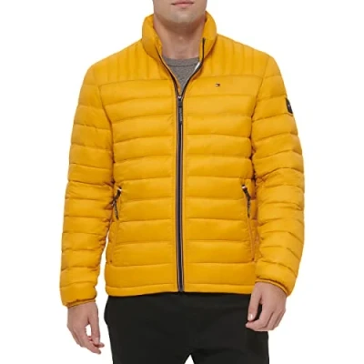 Afbeelding van Tommy Hilfiger Heren Ultra Loft opbergbare bufferjas donsalternatieve jas, goudgeel, M