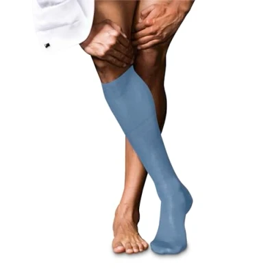 Afbeelding van FALKE Heren kniekousen No. 9 M KH Pure Fil d&#039;Écosse katoen lang effen 1 paar, blauw (Airy Blue 6707), 39 40, 40 EU