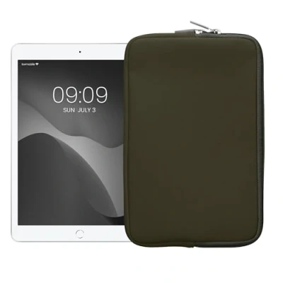 Afbeelding van kwmobile universele Tablet hoes Stevige stijlvolle voor tablets Neopreen sleeve Compatibel met 8&quot; 8,4&quot; donkergroen