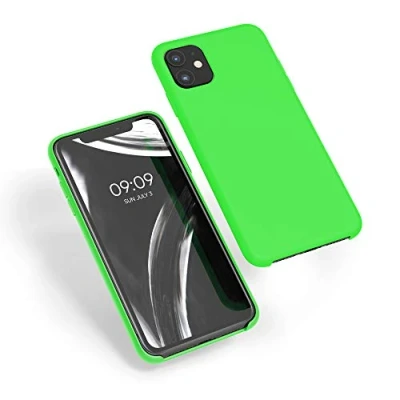 Afbeelding van kwmobile telefoonhoesje geschikt voor Apple iPhone 11 Hoesje met siliconen coating Smartphone case in limoengroen