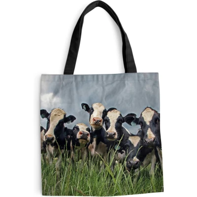 Afbeelding van MuchoWow® Schoudertas Strandtas Big Shopper Boodschappentas Koe Wolken Gras Dieren 45x45 cm Katoenen tas