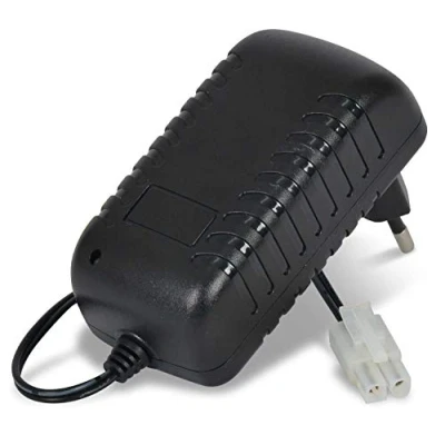 Afbeelding van Carson 500606081 Expert Charger NIMH 500 mA stekkerlader, RC oplader, eenvoudige bediening, accessoires voor modellen, betrouwbare prestaties