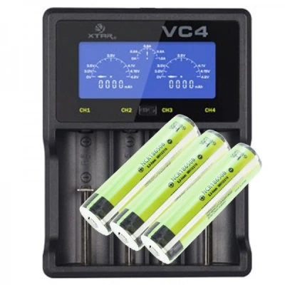 Afbeelding van Panasonic 18650 Li ion batterij beschermd met 3,7 volt, 3400 mAh 3 stuks en LCD snellader