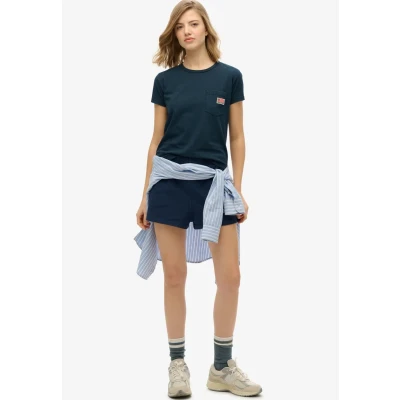 Afbeelding van Superdry Vrouwen Athletic Essential T shirt met Borstzak Blauw Grootte: 42