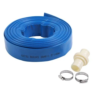 Afbeelding van KATSU 664445 Platte afvoerslang, met 2 klemmen en snelkoppelingsaansluiting, geschikt voor dompel andere waterpompen, het legen van vijvers, tuinirrigatie, blauw, 20 m x 38 mm