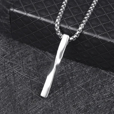 Afbeelding van Ketting met hanger schroef zilverkleur