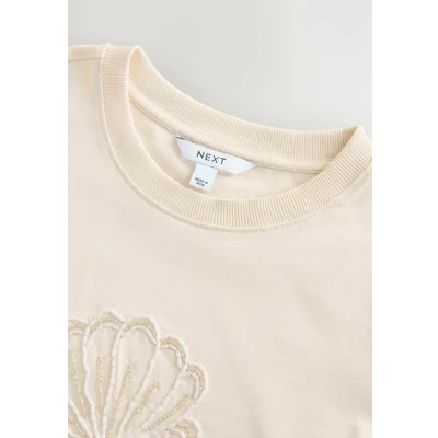 Afbeelding van Next Regular FIT Beaded Shell Short Sleeve Tshirt print, Dames, Maat: 38, Ecru