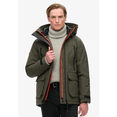 Afbeelding van Superdry Mannen Ripstop Ultimate Windbreaker jas Khaki Grootte: Xxl