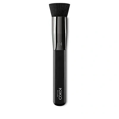Afbeelding van KIKO Milano Face 06 Sponge Core Foundation Brush Kwast met schuimrubberen kern voor vloeibare en dunvloeibare foundations, synthetische haren
