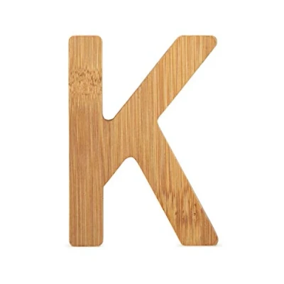 Afbeelding van kleine foot ABC letters van duurzame bamboe, combineerbaar met andere als decoratie of deurplaat