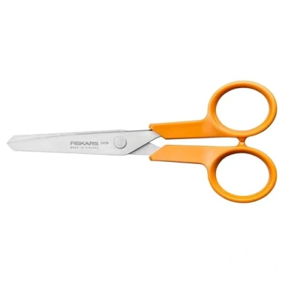 Afbeelding van Fiskars Classic papierschaar, rechts en linkshandig, Totale lengte: 13 cm, Verbeterde ergonomie van de greep, Roestvrij stalen blad/kunststof handgrepen, Oranje, 1075063
