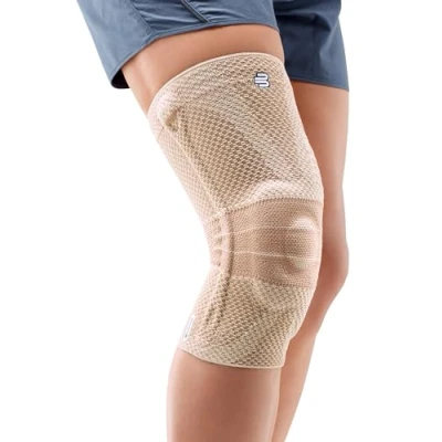 Afbeelding van Bauerfeind GenuTrain A3 Artrose Kniebrace 4 Links Beige