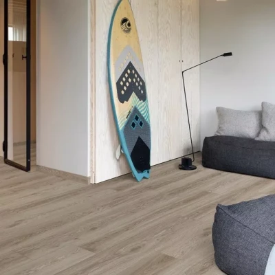 Afbeelding van 20% Korting In Showrooms Moduleo Lijm PVC ROOTS 0,55 BLACKJACK OAK 22246Q Vloer Eiken Houtlook Lab21