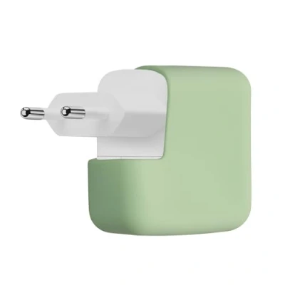 Afbeelding van kwmobile Beschermhoesje voor oplader compatibel met Apple 35W Dual USB C Power Adapter Siliconen cover case in matcha groen