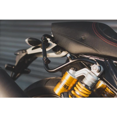 Afbeelding van SW Motech Legend Gear Zijtasdrager Rechts Yamaha XJR 1300 (15 )