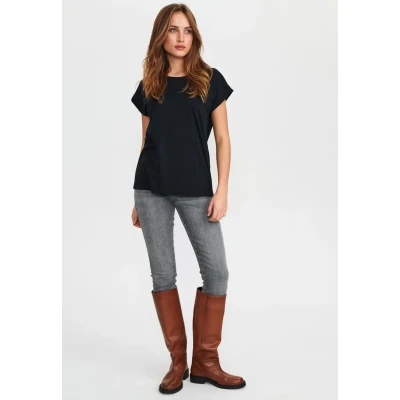 Afbeelding van Nümph Nubeverly NOOS Tshirt basic, Dames, Maat: XS, Caviar