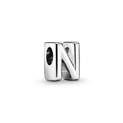 Afbeelding van PANDORA Moments Buchstabe N wendbares Alphabet Charm aus Sterling Silber mit geprägten Herzen und Perlen an der Rückseite kompatibel Armbändern Kollektion