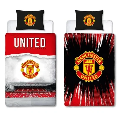 Afbeelding van Manchester United FC officiële eenpersoons dekbedovertrekset, theaterontwerp Rood omkeerbaar 2 zijdig voetbalstadion beddengoed cover koopwaar inclusief bijpassende kussensloop