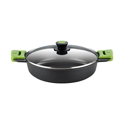 Afbeelding van BRA Prior Lage steelpan met glazen deksel en siliconen handgrepen, geschikt voor alle soorten fornuizen inclusief inductie oven, 32 cm