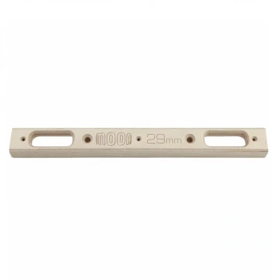 Afbeelding van Moon Climbing Campus Rung minimalistisch houten trainingsboard 29mm