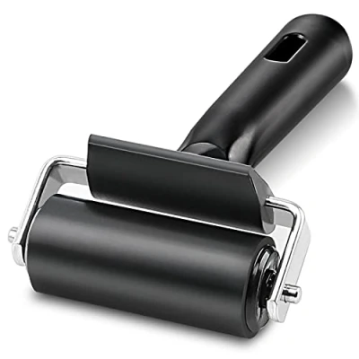 Afbeelding van Rubberen roller, ideaal voor anti slip tape bouwgereedschap, afdrukken, inkt en stempelen gereedschap (zwart, 6,5 cm)