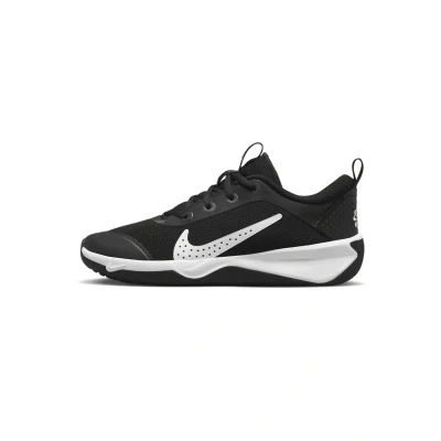 Afbeelding van Nike Performance OMNI Multicourt Unisex Hardloopschoenen neutraal voor kinderen, Maat: 39, Black/white Textiel/ synthetisch