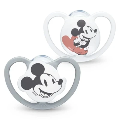 Afbeelding van NUK 10736771 Space fopspeen 6 18 maanden met extra ventilatie BPA vrij silicone Disney Mickey Mouse grijs en wit 2 Stuks (1 pak),6 18m,Mickey Mouse.