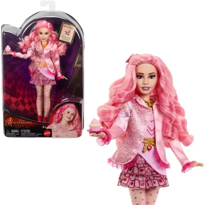 Afbeelding van Mattel Disney Descendants: The Rise of Red Modepop en Accessoire Bridget, jonge Hartenkoningin met op de film geïnspireerde outfit cupcake, HWT91