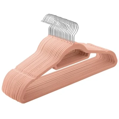 Afbeelding van SONGMICS Kleerhangers, fluweel, 20 stuks, 0,6 cm dik, kledinghanger, jashanger met antislip oppervlak, twee inkepingen, 360 draaibare haak, antislip, lichtroze CRF20PK