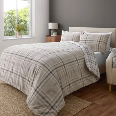 Afbeelding van Catherine Lansfield Kelso Check omkeerbare tweepersoons dekbedovertrek set met kussensloop naturel