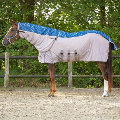 Afbeelding van QHP SS25 Vliegendeken Combo Collection met Halsverkocht door HypoStore
