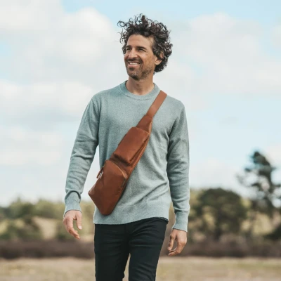 Afbeelding van The Chesterfield Brand Leren Crossbody Rugzak Cognac Logan